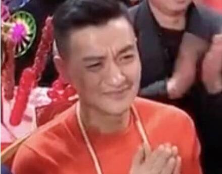 周一围表情太真实被制成表情包 喵喵喵叫人百爪挠心