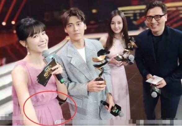 李艾宣布怀孕喜讯 网友：如何做到只胖肚子的？