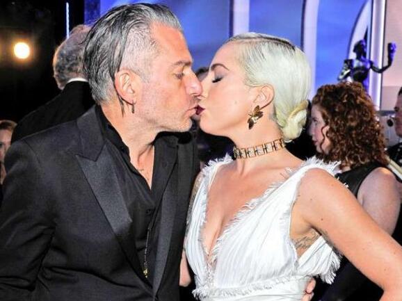 Lady Gaga取消婚约 本尊回应了到底说了什么?