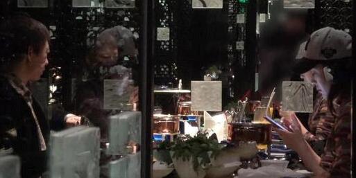 张朝阳辟谣忘年恋 绯闻女主角是热播网剧《奈何boss要娶我》夏林