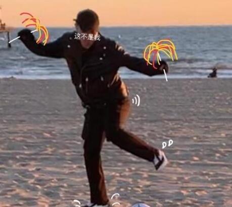 易烊千玺ins更新 这次ins的发布图片还超过了九宫格，一共是十张