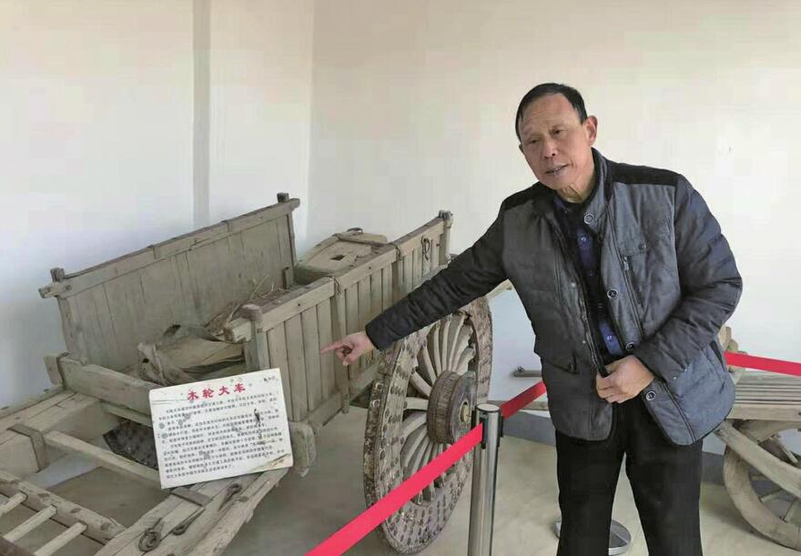 [温暖泉城]退役老兵自费建起博物馆 免费讲解农耕文化和国防知识