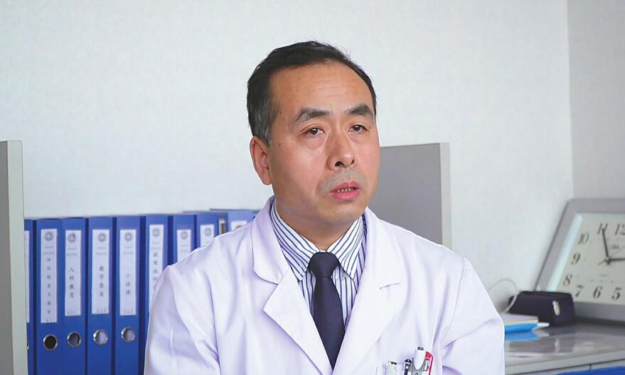 履职一年间