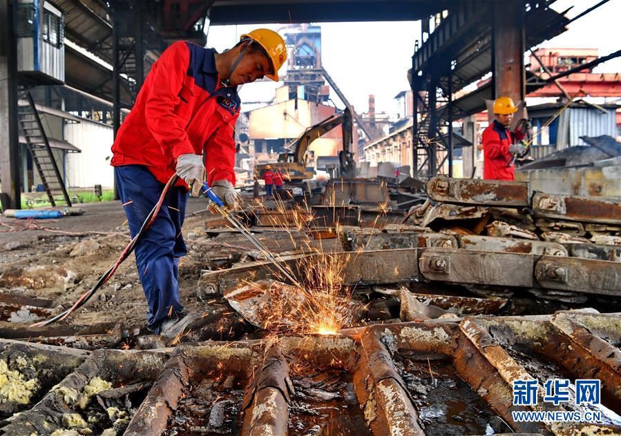 会当水击三千里——全国两会前夕看中国信心