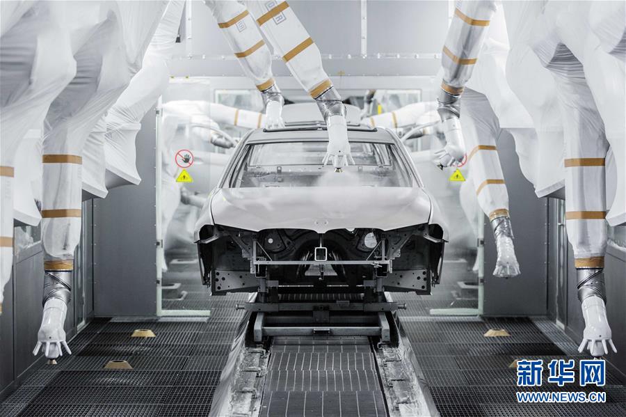 会当水击三千里——全国两会前夕看中国信心