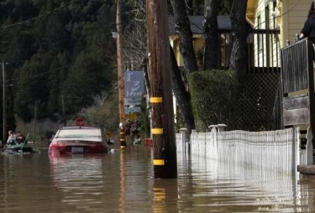 惊呆了！美国加州暴雨不断具体什么情况？还原暴雨背后详情始末