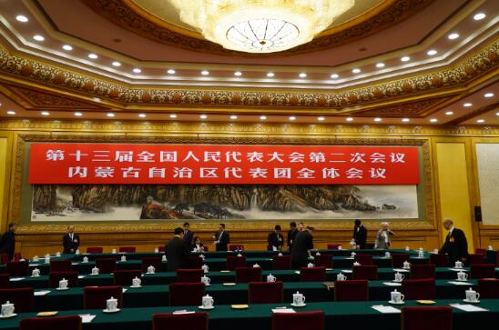 时政新闻眼丨习近平在内蒙古代表团说，抓这件事要“不动摇不松劲不开口子”