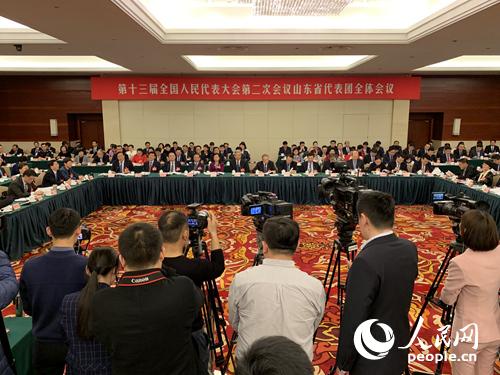 担当作为狠抓落实 牢记嘱托走在前列——十三届全国人大二次会议山东省代表团开放日侧记