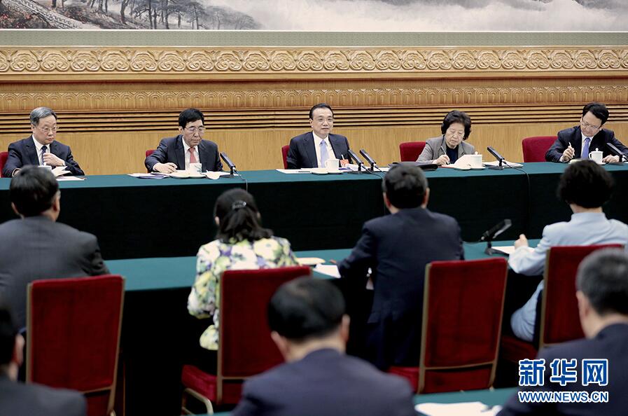 李克强栗战书赵乐际分别参加全国人大会议一些代表团审议