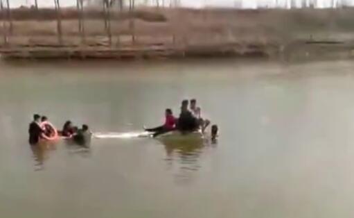 惊呆!河北多人落水事件具体什么情况 这到底是个什么梗?
