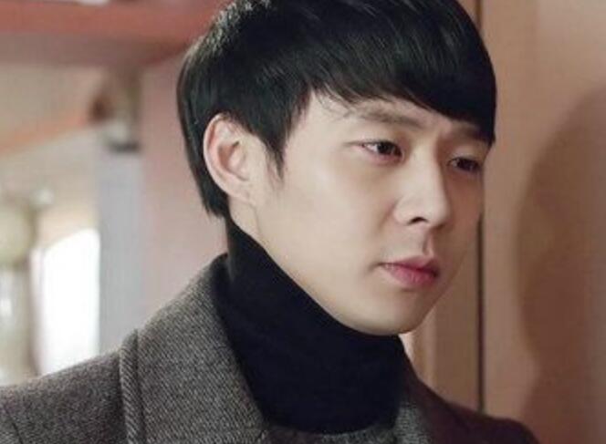 朴有天被起诉索赔具体是什么情况?本尊终于回应了说了什么?