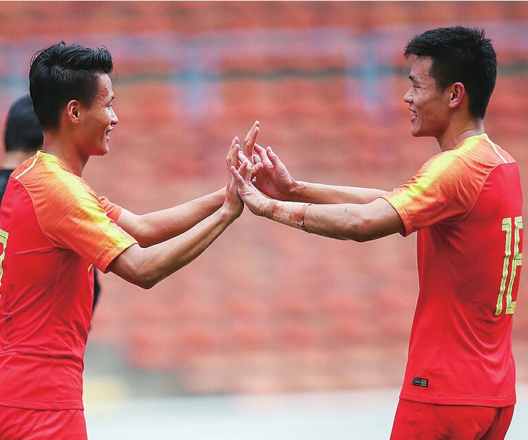 国奥8-0菲律宾：国奥这碗鸡汤 还远没熬到时候