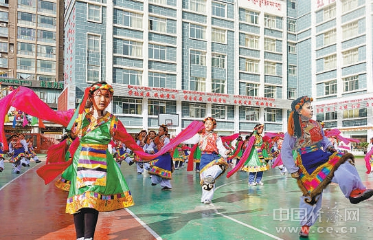 【庆祝西藏民主改革60周年】中经视觉：大美西藏 幸福高原（组图）