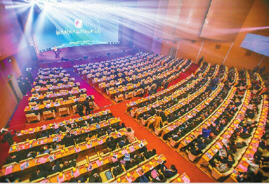 出奇智胜 山东首款人工智能全维驱动智媒体“新时报App”正式上线