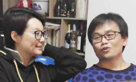 惊呆了!袁立婚房疑曝光 这到底是个什么梗?