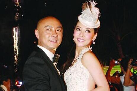 张卫健自曝曾结过3次婚：是同一个新娘