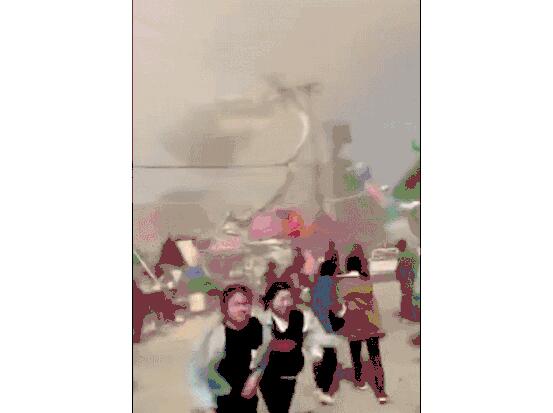 商丘龙卷风具体是什么情况？2个小孩被刮到半空中