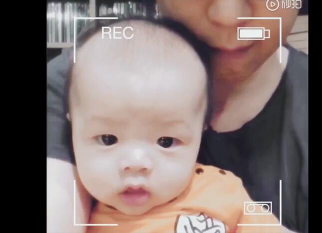 什么梗？梁静茹在线打假 具体什么情况？