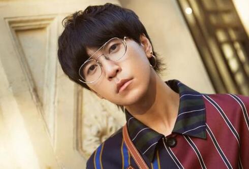 什么情况？韩火火偶遇吴世勋 这到底是个什么梗？