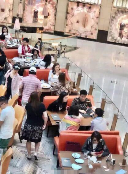 什么情况？奚梦瑶见家长 难道好事将近？