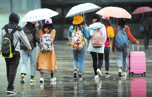 春雨+大风+降温 今天组团来袭 周三最低温2℃有霜冻