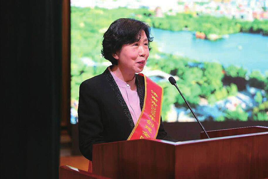 表彰先进树典型 凝心聚力再出发——市民巡访团团长辛安来信引发社会各界共鸣