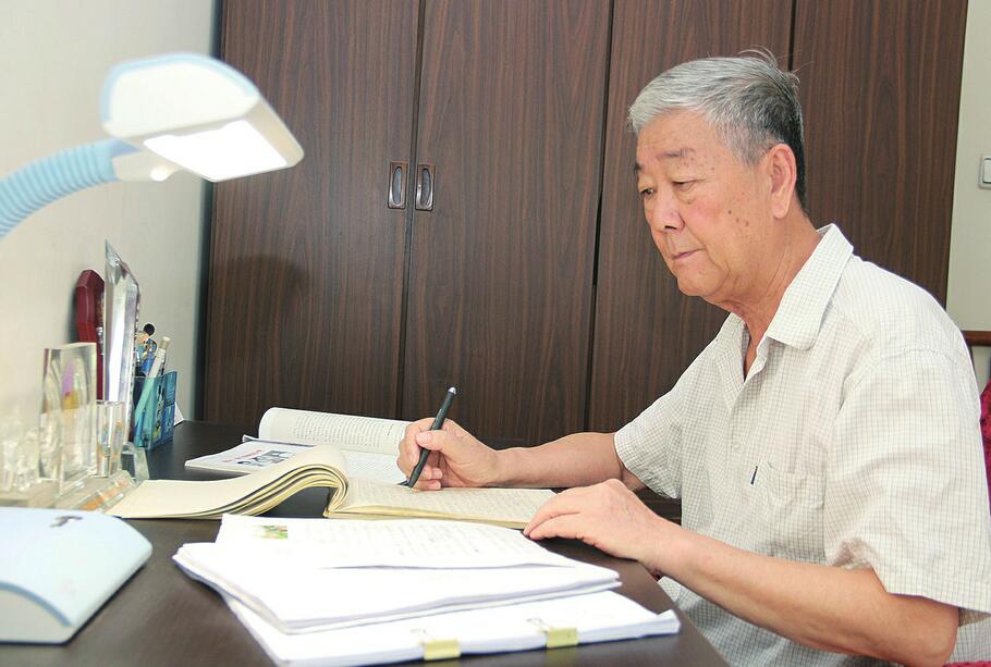 表彰先进树典型 凝心聚力再出发——市民巡访团团长辛安来信引发社会各界共鸣