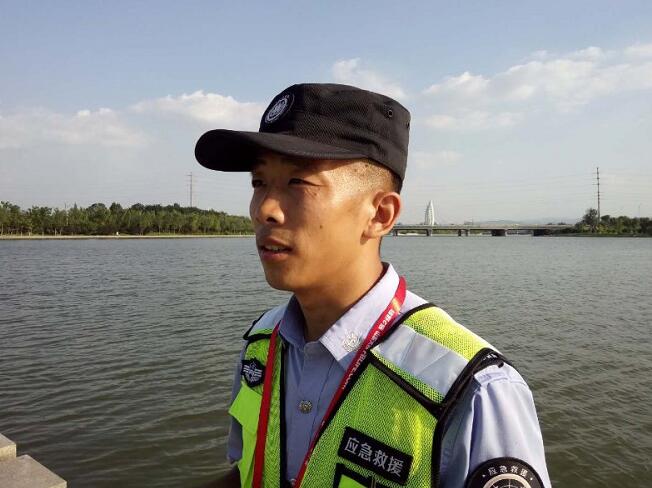 [温暖泉城] 31岁小伙爱“管闲事”：成立志愿救援队 用行动拒绝冷漠