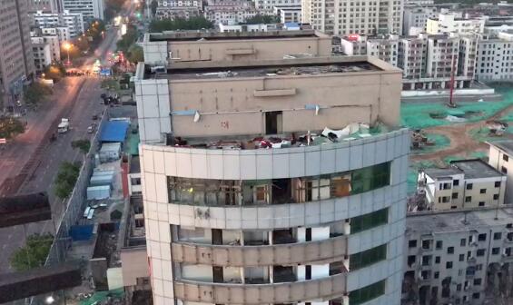 郑州冰熊大厦爆破 80年代和新飞齐名的制冷帝国撑起半壁江山