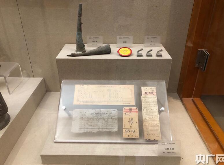 “博物馆游”持续升温 铁路博物馆穿越“百年铁轨”