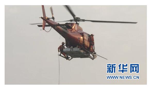 “会飞”的消防员：危急时刻，他们“从天而降”