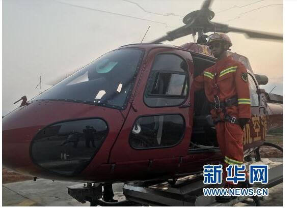 “会飞”的消防员：危急时刻，他们“从天而降”