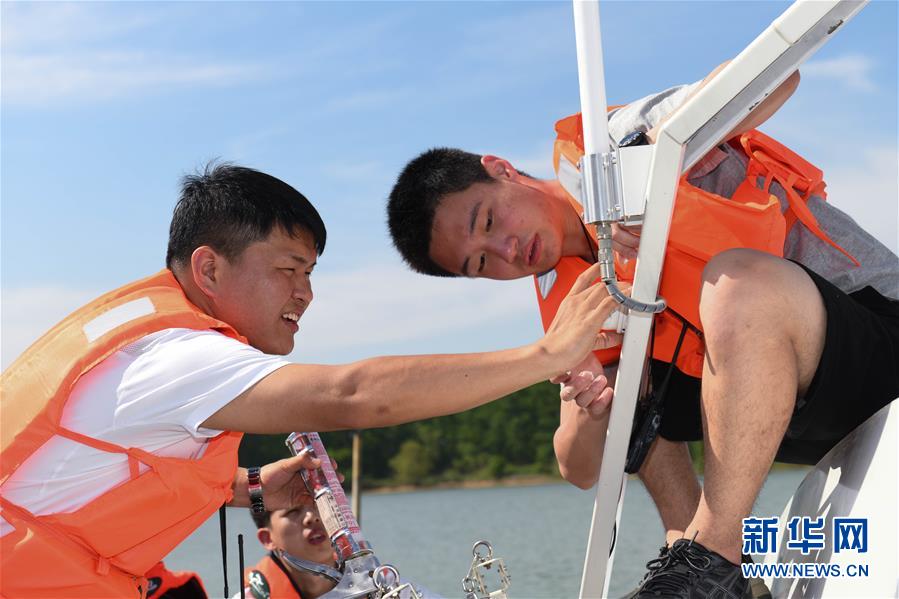 新华社社评：青春万岁 强国有我——献给五四运动100周年