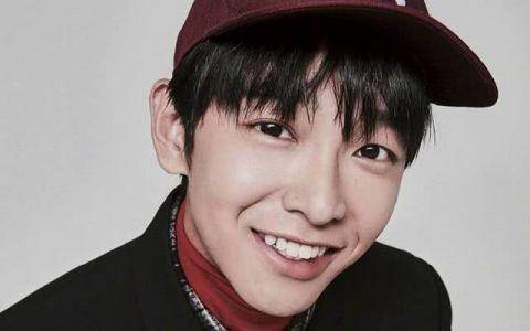 笑抽了!彭昱畅被生图吓到 你还能和小蒙总的形象连接起来吗?