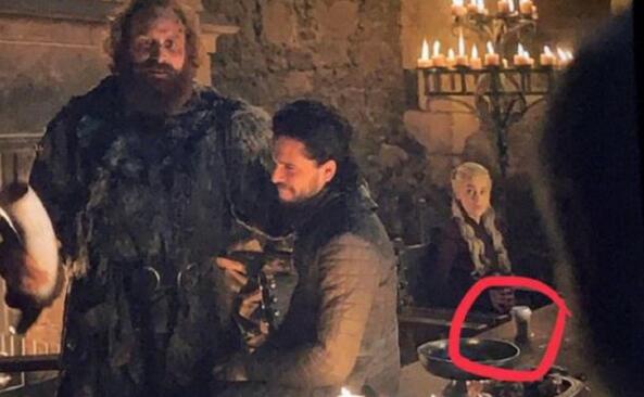 实力穿帮？权游8惊现星巴克具体什么情况 眼尖网友发现了