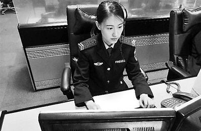 17岁女孩试图自杀 110报警服务中心民警接起“生命热线”