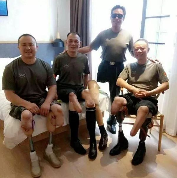 这些“中国军人的笑”，看完后让人感动……