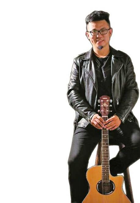 “世界500强”经理辞职当民谣歌手 组建“山大路85号乐队”