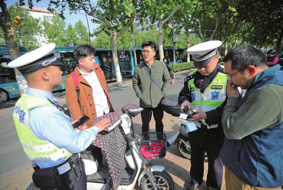 融媒·见证