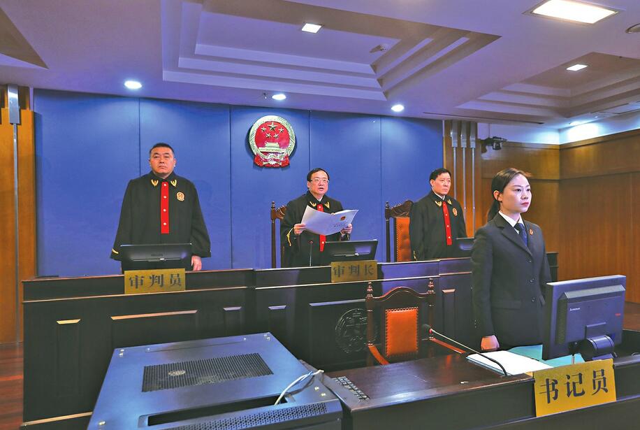 攥指成拳 步步进击——济南推动扫黑除恶专项斗争向纵深发展