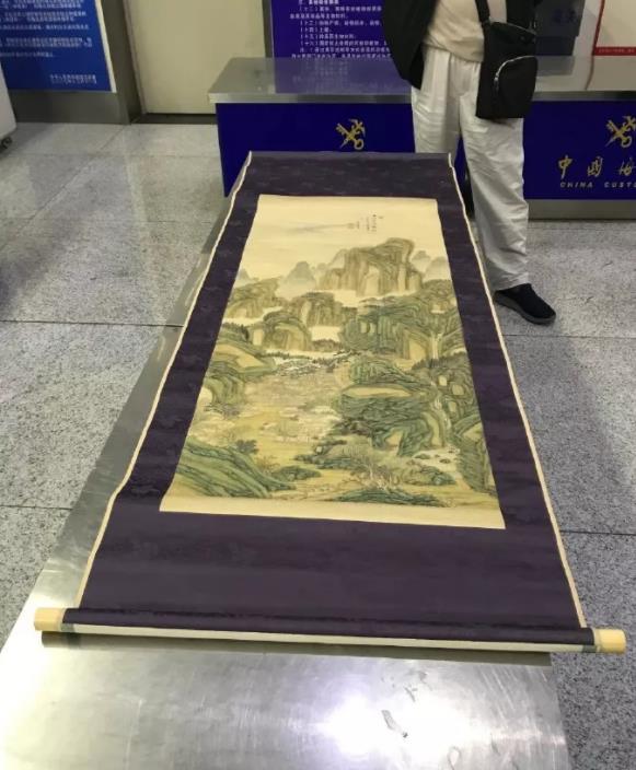 精美的象牙背后是残忍的杀戮，请拒绝象牙制品！