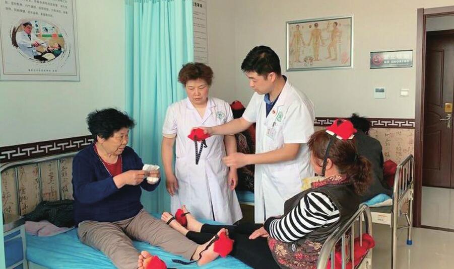 [温暖泉城]这里的社区居民有个健康管家