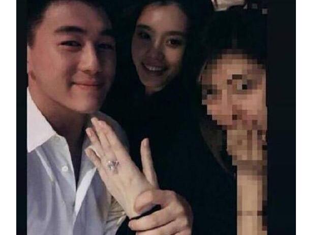 奚梦瑶戒指继何猷君审美被吐槽后再上热搜!这波甜蜜之恋究竟什么情况
