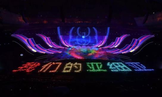 昨晚惊艳亚洲的嘉年华，幕后还有这些秘密