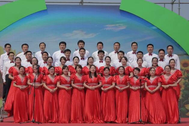 相约在今晚，共赏西瓜节！18:50，我们不见不散！