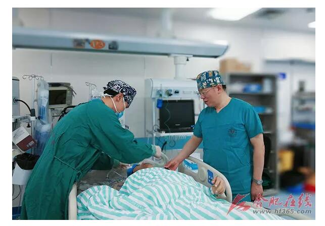 勿动！！插管去了！