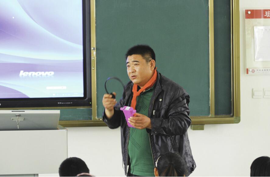 寻找最美科技辅导员