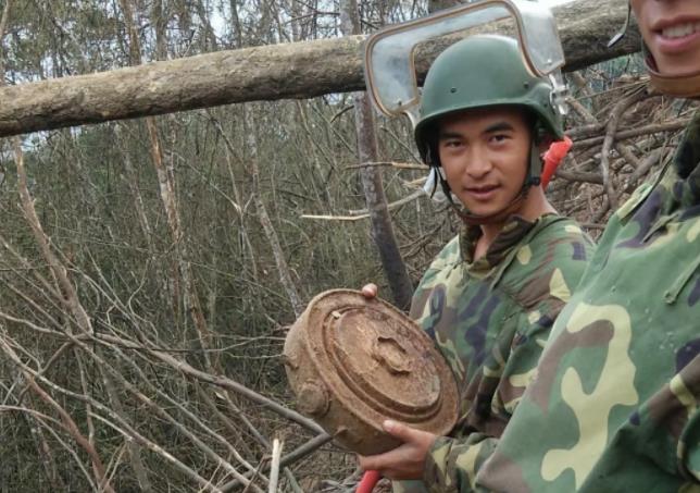 军礼的力量——从张富清到杜富国