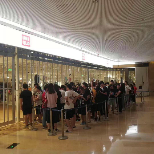 真相哭笑不得！优衣库联名遭疯抢是什么情况？ 这次终于真相了