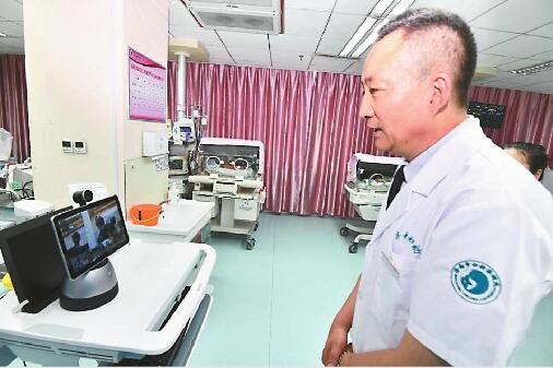 走进山东首家5G互联网医院：“5G+VR”隔空探视在家也可陪早产宝宝